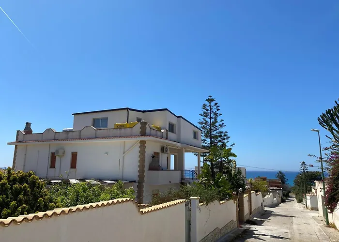 Sea View - Beautiful Private Terrace With Bbq