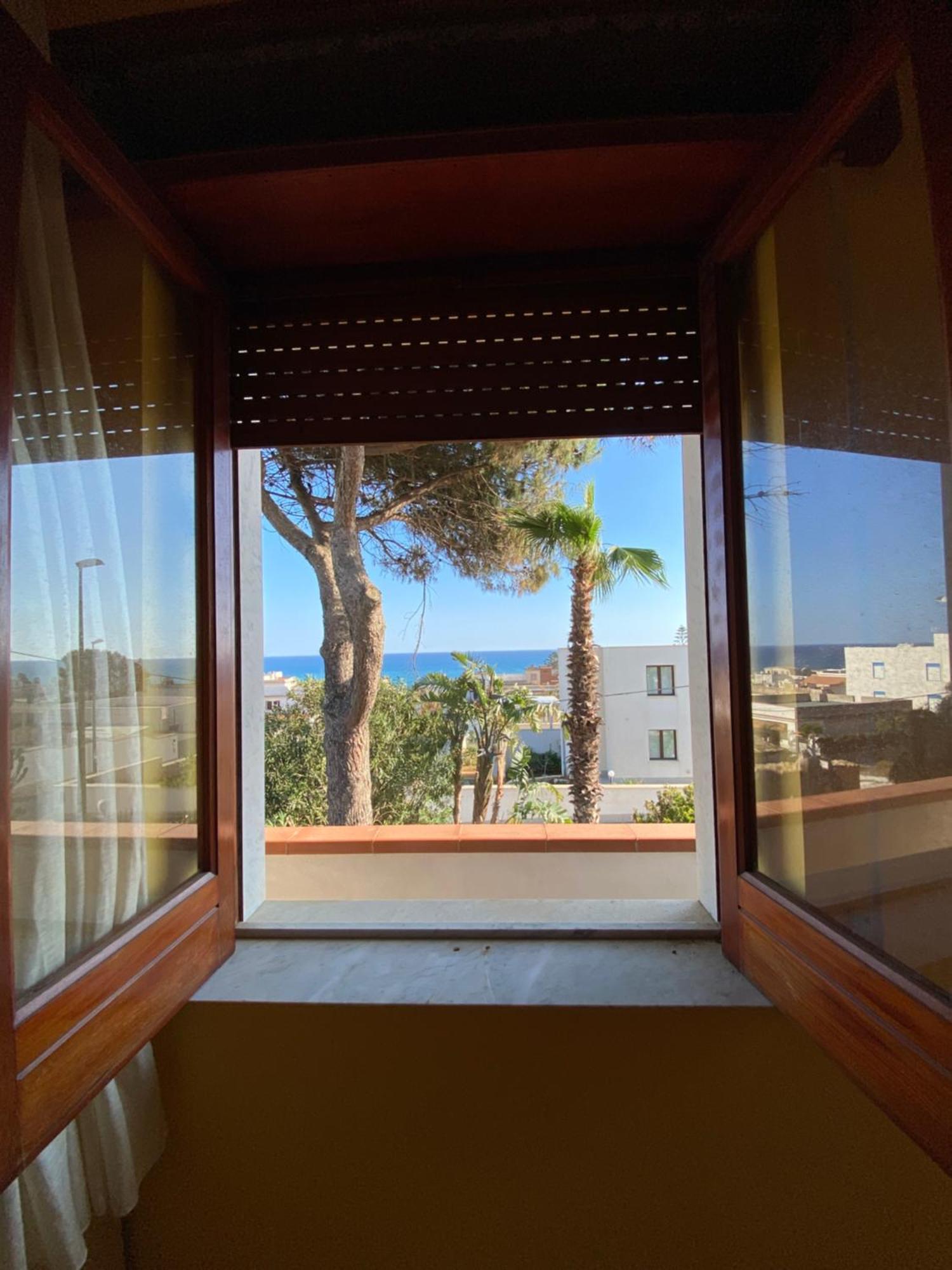 Sea View - Beautiful Private Terrace With Bbq Triscina