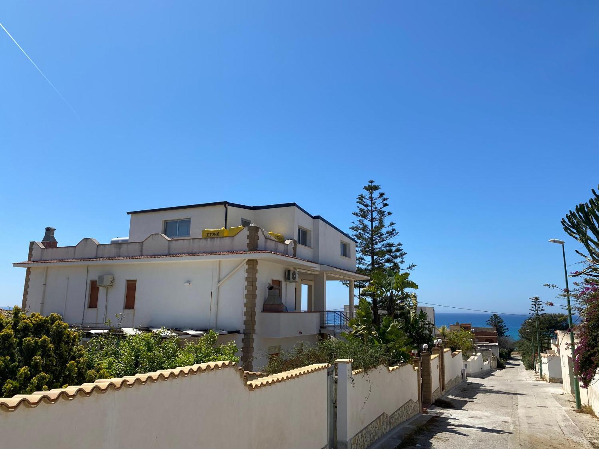 Sea View - Beautiful Private Terrace With Bbq